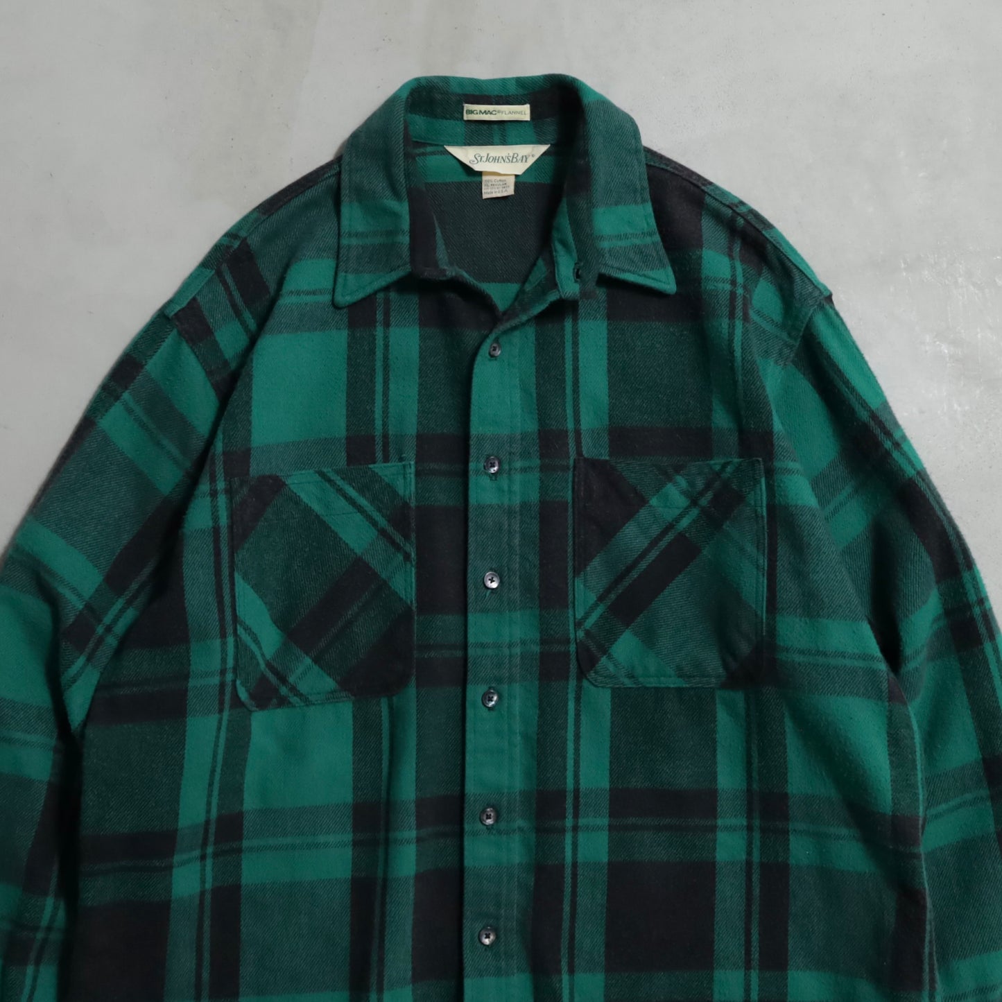 STJOHN'SBAY PLAID HEAVY FLANNEL SHIRT (XLARGE/GOOD CONDITION)