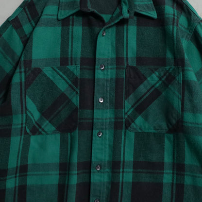STJOHN'SBAY PLAID HEAVY FLANNEL SHIRT (XLARGE/GOOD CONDITION)