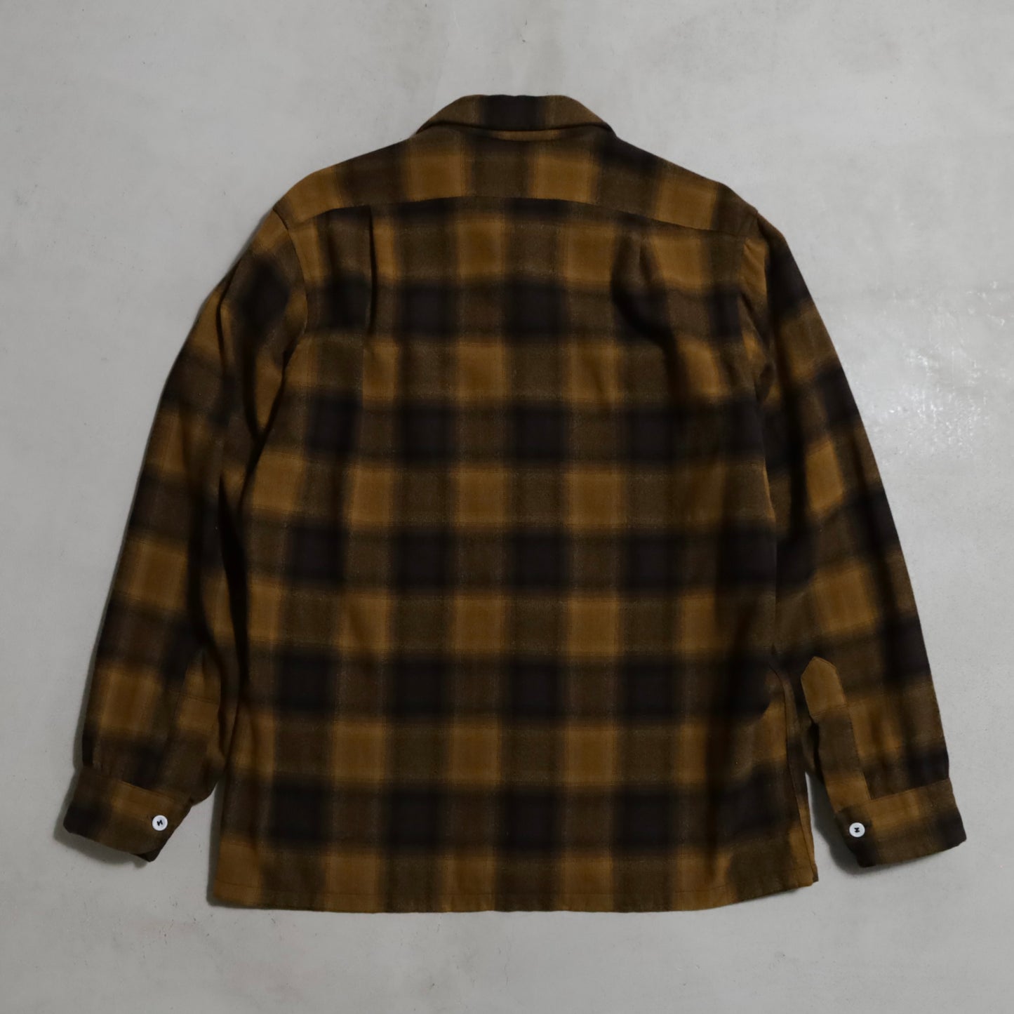 PENDLETON SHADOW PLAID WOOL BOX SHIRT (MEDIUM/GOOD CONDITION)
