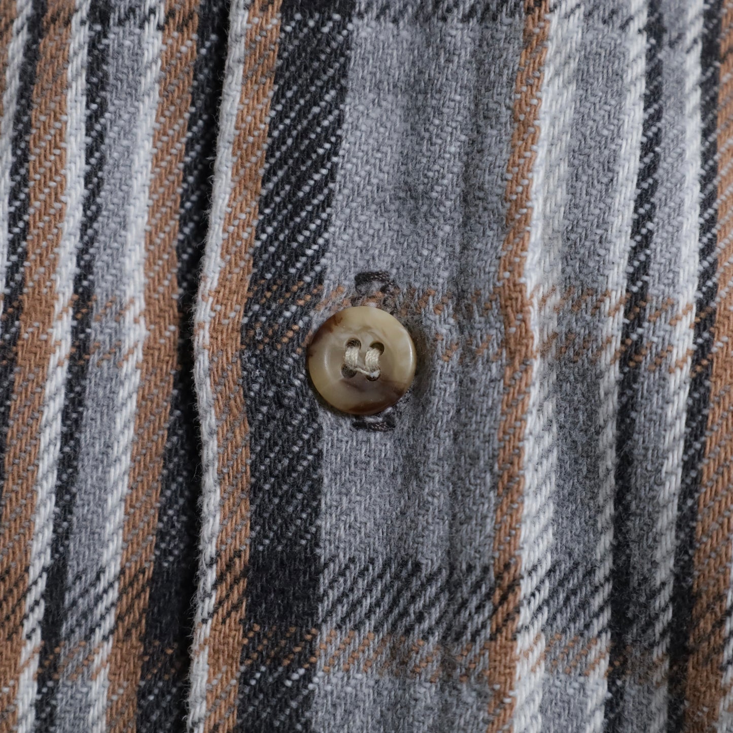 FIVEBROTHER PLAID HEAVY FLANNEL SHIRT (XLARGE/GOOD CONDITION)