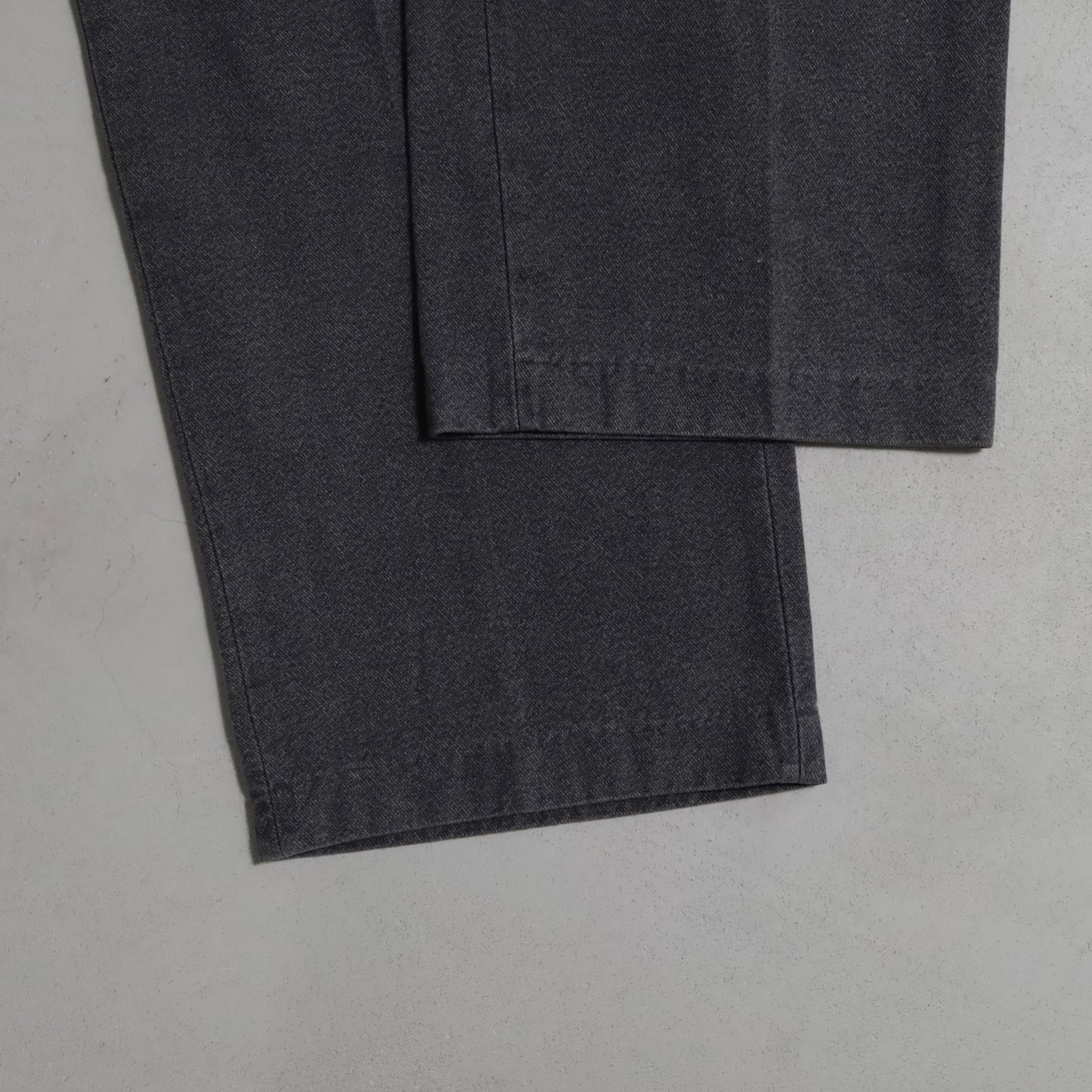 DEAD STOCK POLO BY RALPH LAUREN BLACK COVERT TROUSERS (W38/L32)