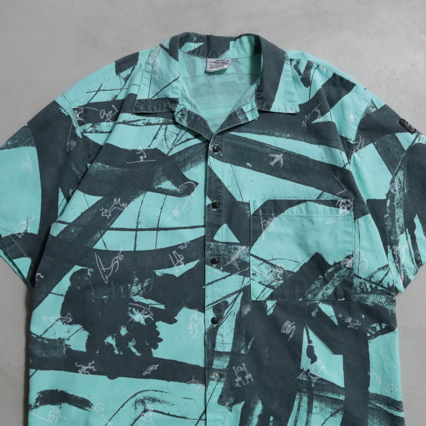JIMMY'S ALL-OVER PATTERN S/S SHIRT (SMALL/GOOD CONDITION)