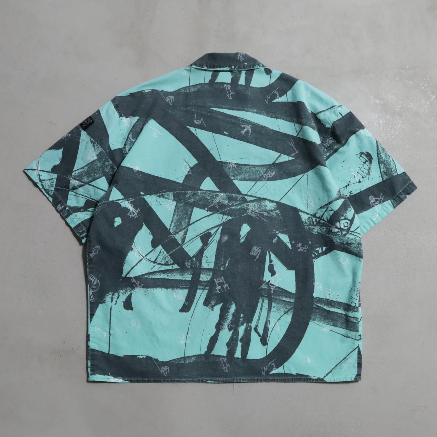 JIMMY'S ALL-OVER PATTERN S/S SHIRT (SMALL/GOOD CONDITION)