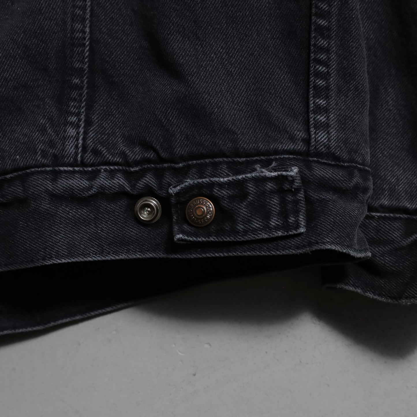 LEVI'S 70609-0270 BLACK DENIM BOA RANCH JACKET (LARGE/GOOD CONDITION)