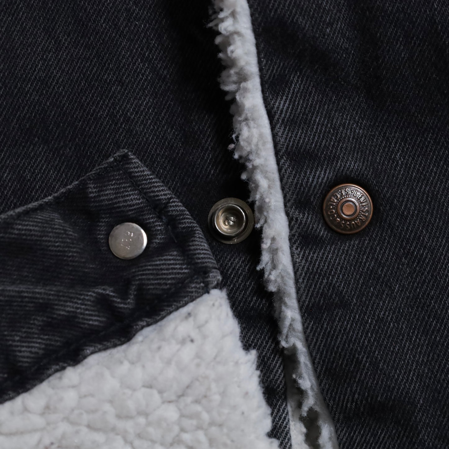 LEVI'S 70609-0270 BLACK DENIM BOA RANCH JACKET (LARGE/GOOD CONDITION)