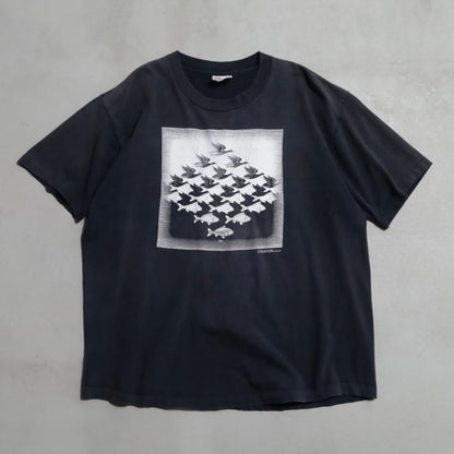 M.C.ESCHER ART T-SHIRT (XLARGE/GOOD CONDITION)