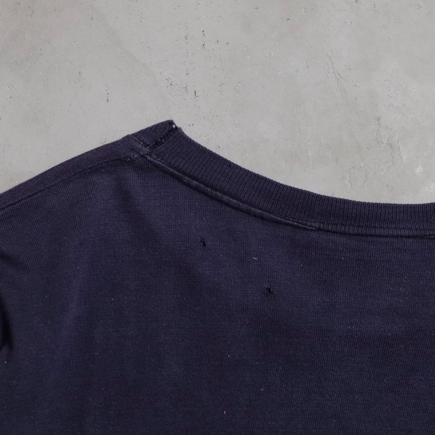 CHAMPION RUNNERS TAG T-SHIRT (MEDIUM/GOOD USED CONDITION)