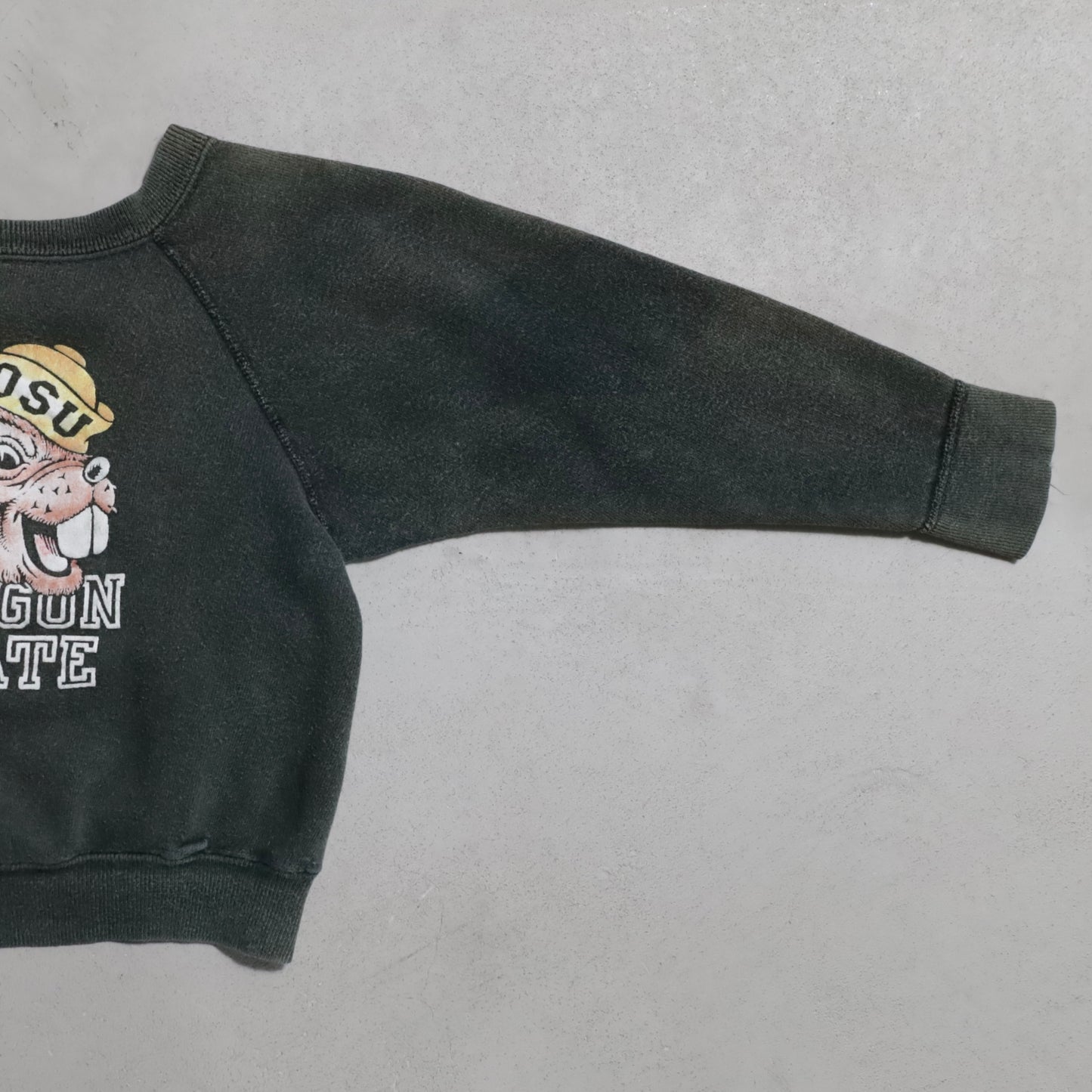 COLLEGIATE PACIFIC ”OREGON STATE" COLOR FLOCKY SWEAT SHIRT (KIDS/SMALL/GOOD CONDITION)