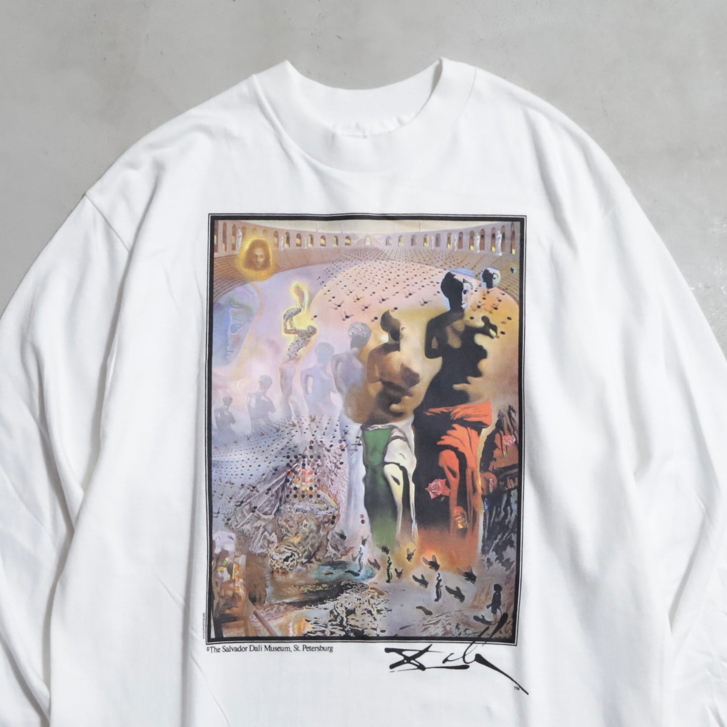 DEAD STOCK THE SALVADOR DALI "THE HALLUCINOGENIC TOREADOR" ART L/S T-SHIRT (WITH FLASHER/DEAD STOCK)