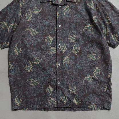 STUSSY ALL-OVER PATTERN LOOP COLLAR SHIRT (MEDIUM/VERY GOOD CONDITION)