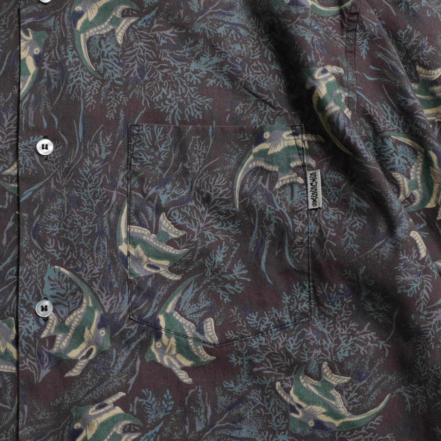 STUSSY ALL-OVER PATTERN LOOP COLLAR SHIRT (MEDIUM/VERY GOOD CONDITION)