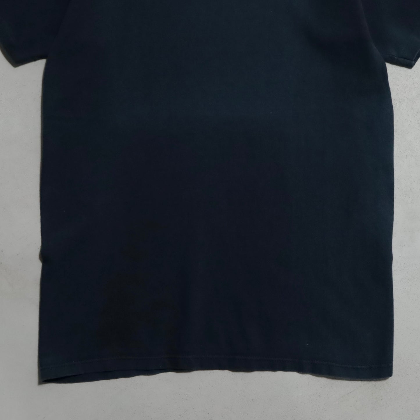 CHAMPION SCRIPT LOGO T-SHIRT (BLACK/LARGE/GOOD CONDITION)