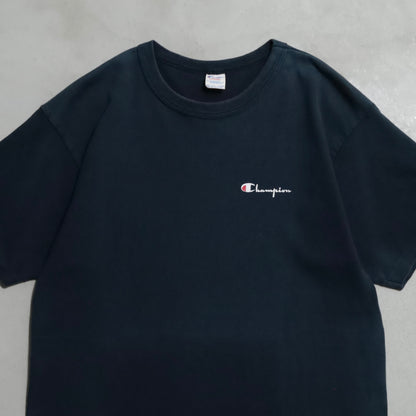 CHAMPION SCRIPT LOGO T-SHIRT (BLACK/LARGE/GOOD CONDITION)