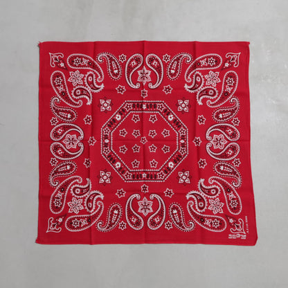 ELEPHANT BRAND PAISLEY PATTERN BANDANA (GOOD CONDITION)