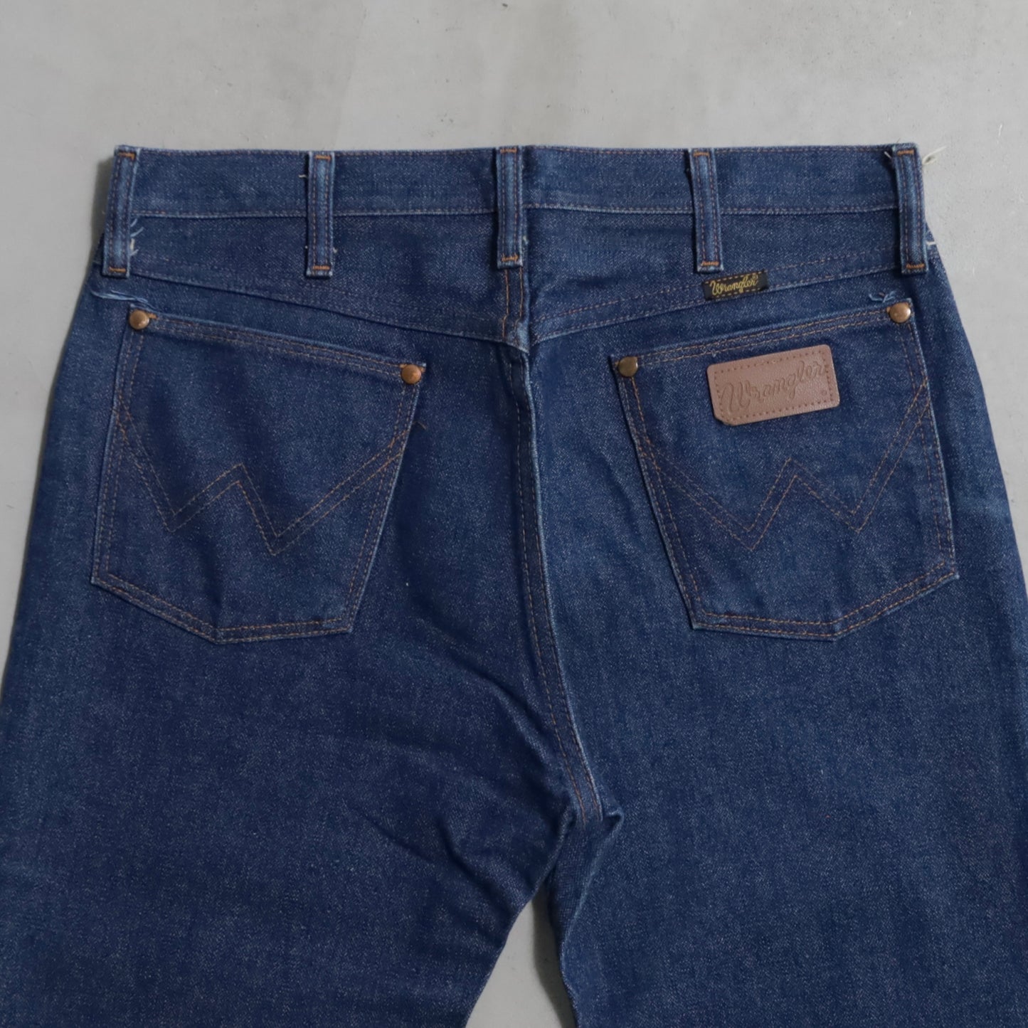 WRANGLER 13MWZ DENIM PANTS (W32L30/GOOD CONDITION)