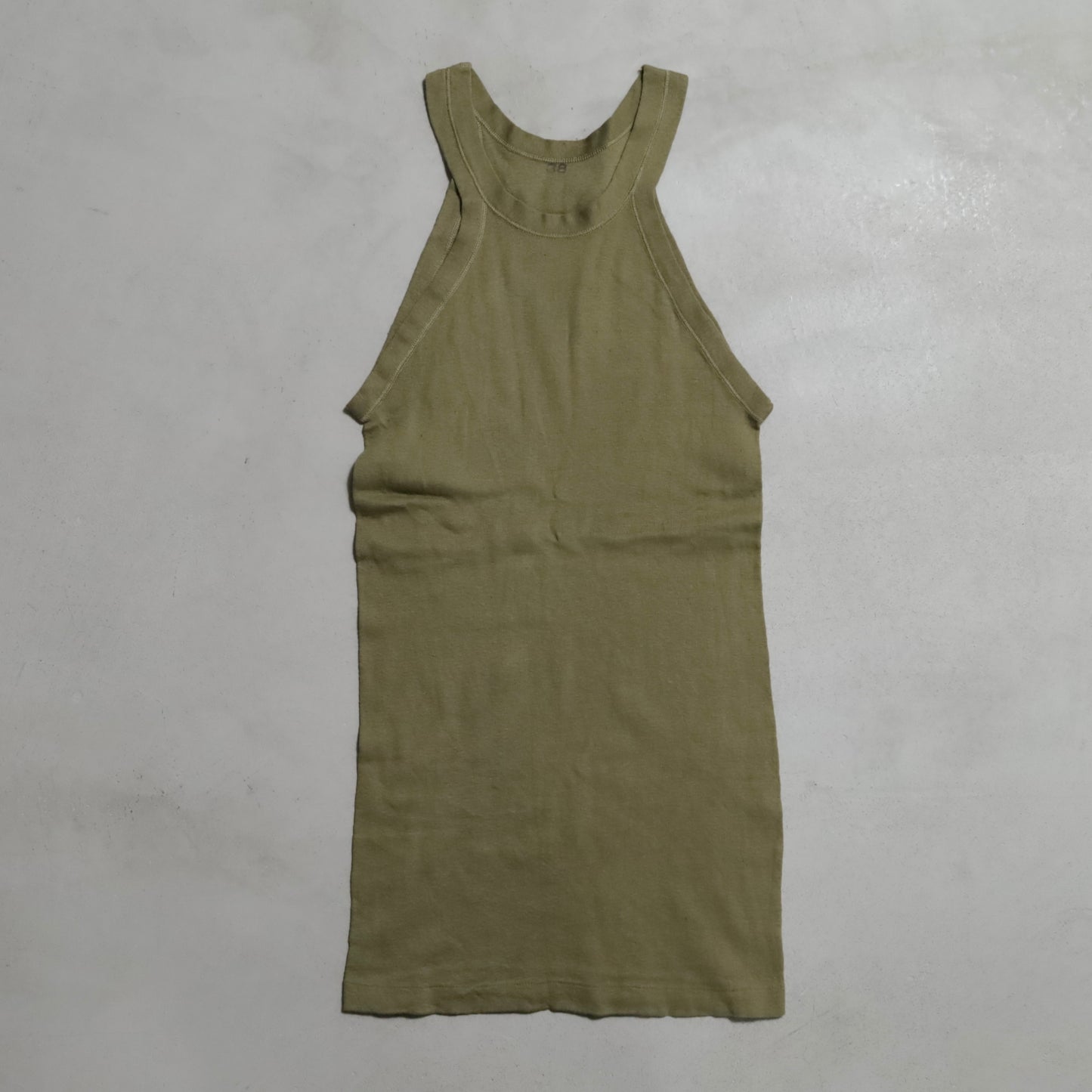 DEAD STOCK WWII U.S.MILITARY COTTON TANK TOP (SIZE 38)