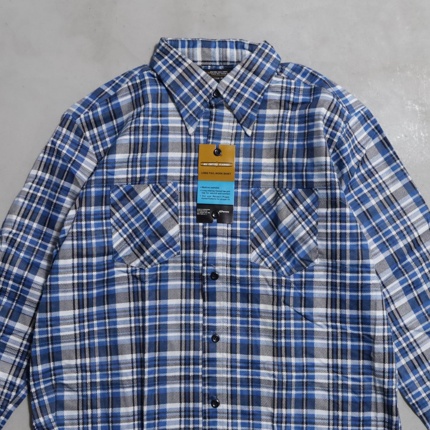 DEAD STOCK JCPENNEY PRINT FLANNEL SHIRT (LARGE 16-16 1/2)