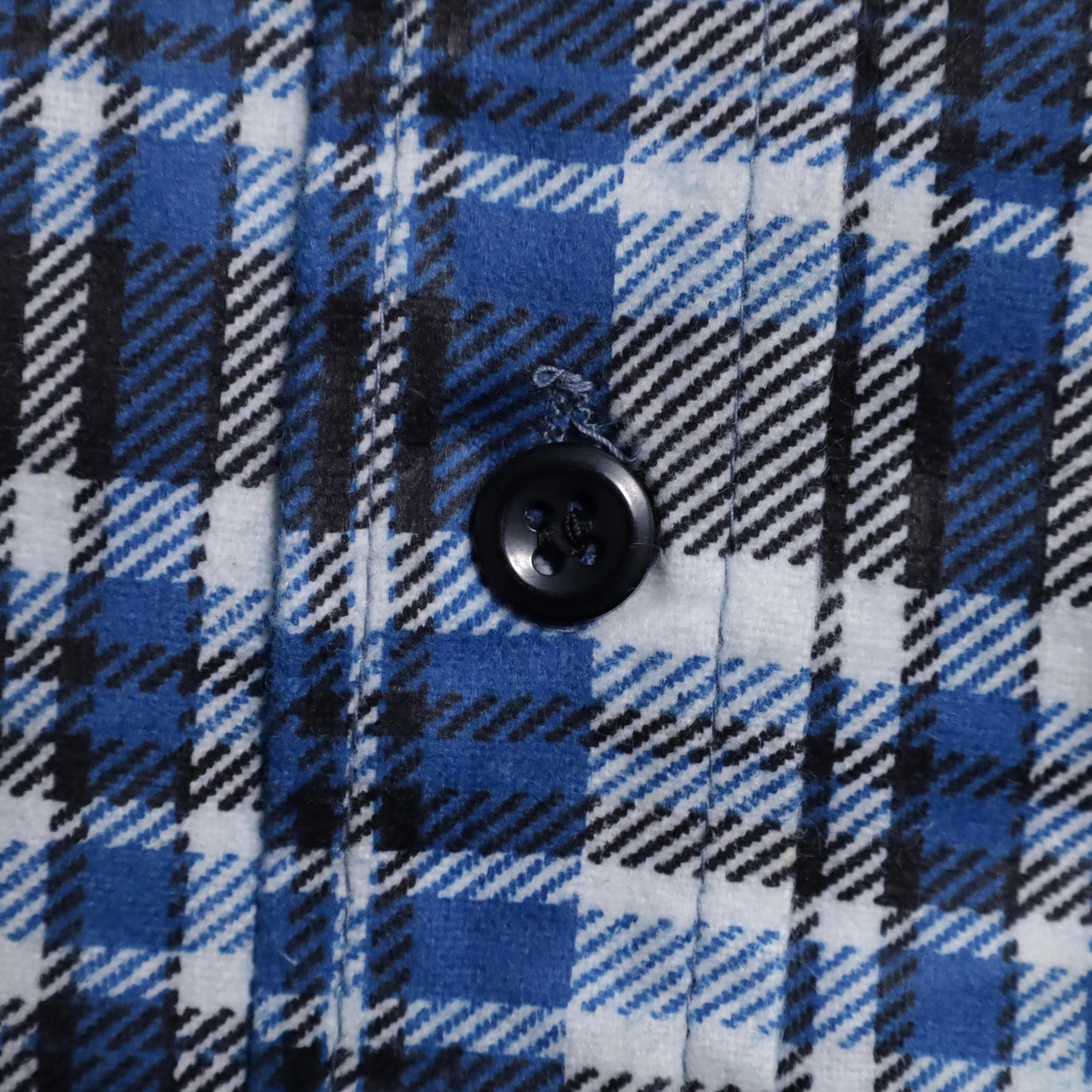 DEAD STOCK JCPENNEY PRINT FLANNEL SHIRT (LARGE 16-16 1/2)
