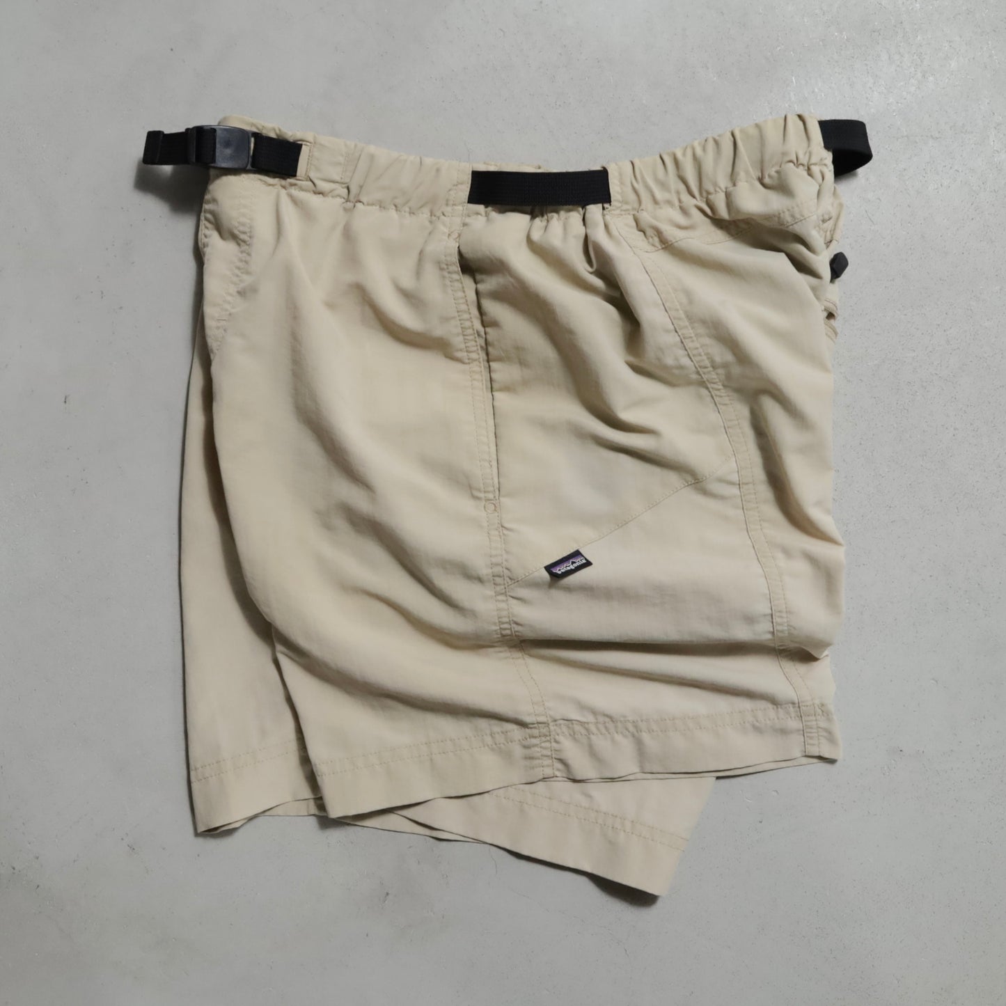PATAGONIA GI III WATER SHORTS (7 INC/MEDIUM/GOOD CONDITION)