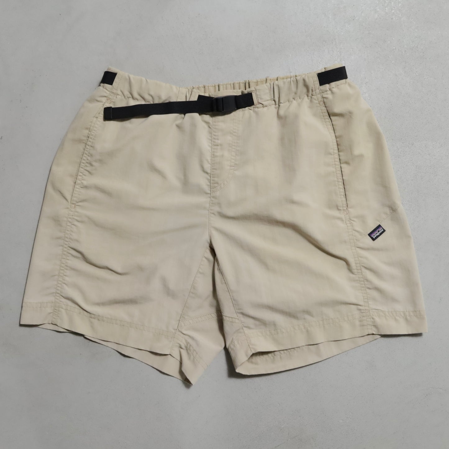 PATAGONIA GI III WATER SHORTS (7 INC/MEDIUM/GOOD CONDITION)