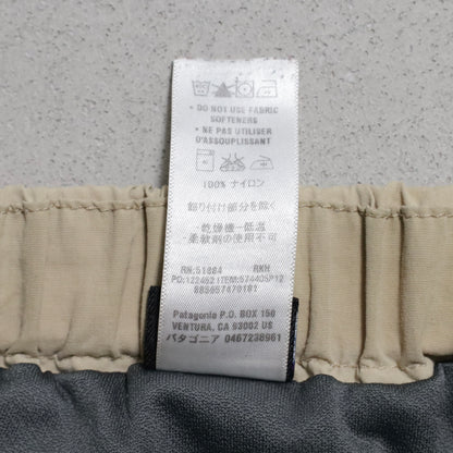 PATAGONIA GI III WATER SHORTS (7 INC/MEDIUM/GOOD CONDITION)