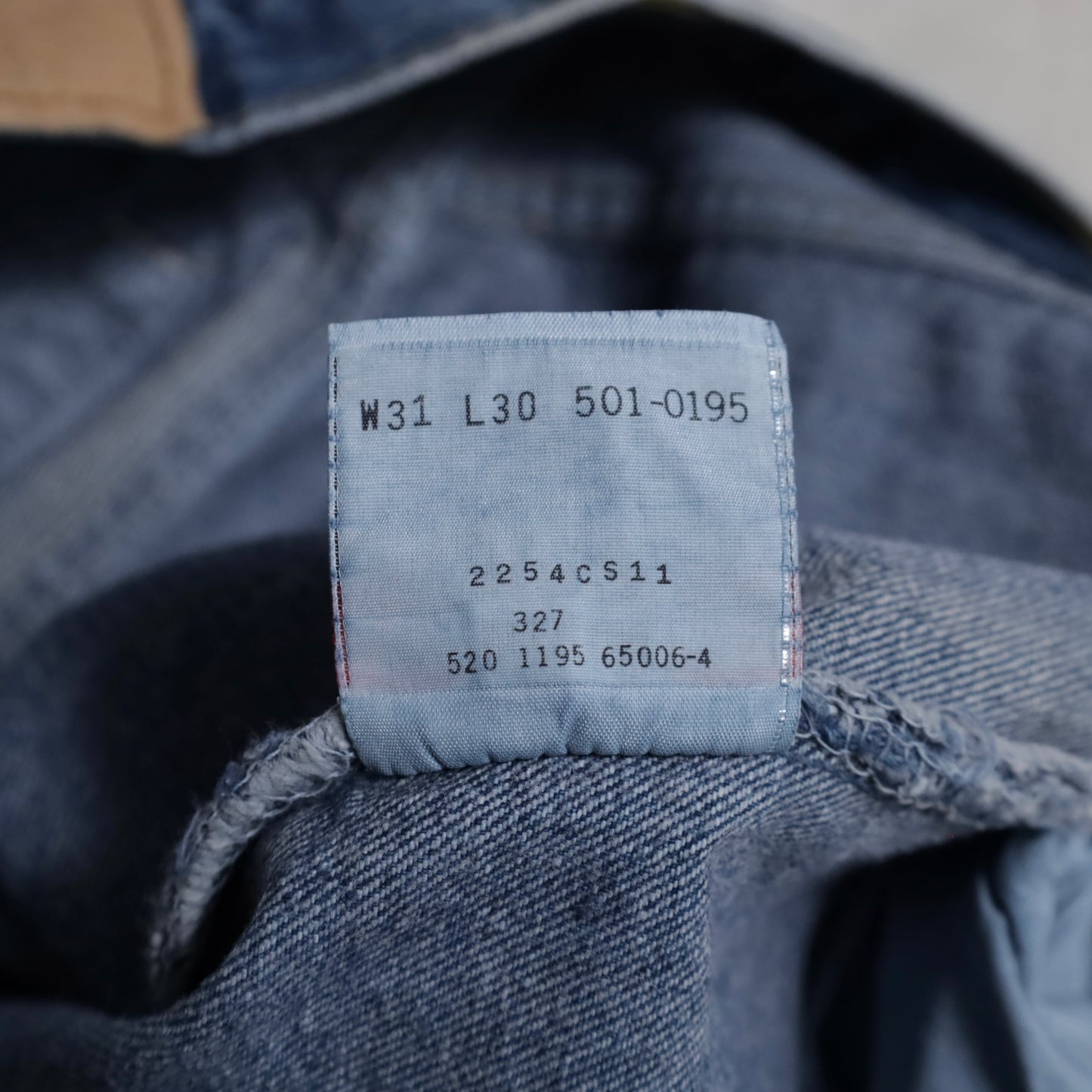 DEAD STOCK LEVI'S 501-0195 WASHED DENIM PANTS (W31/L30)