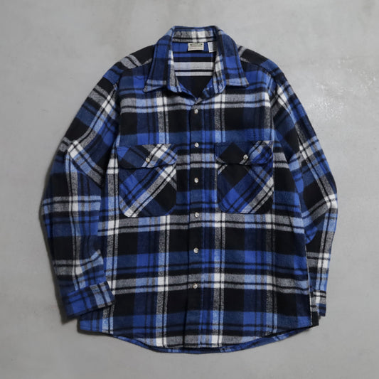 FIVEBROTHER PLAID HEAVY FLANNEL SHIRT (LARGE/VERY GOOD CONDITION)