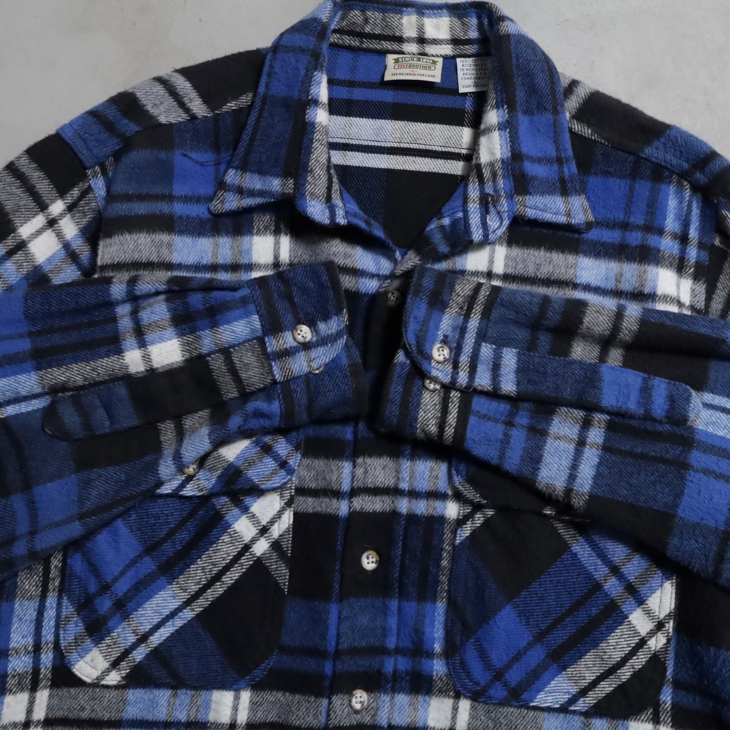 FIVEBROTHER PLAID HEAVY FLANNEL SHIRT (LARGE/VERY GOOD CONDITION)