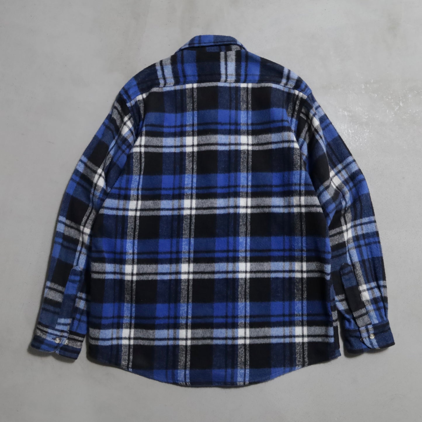 FIVEBROTHER PLAID HEAVY FLANNEL SHIRT (LARGE/VERY GOOD CONDITION)