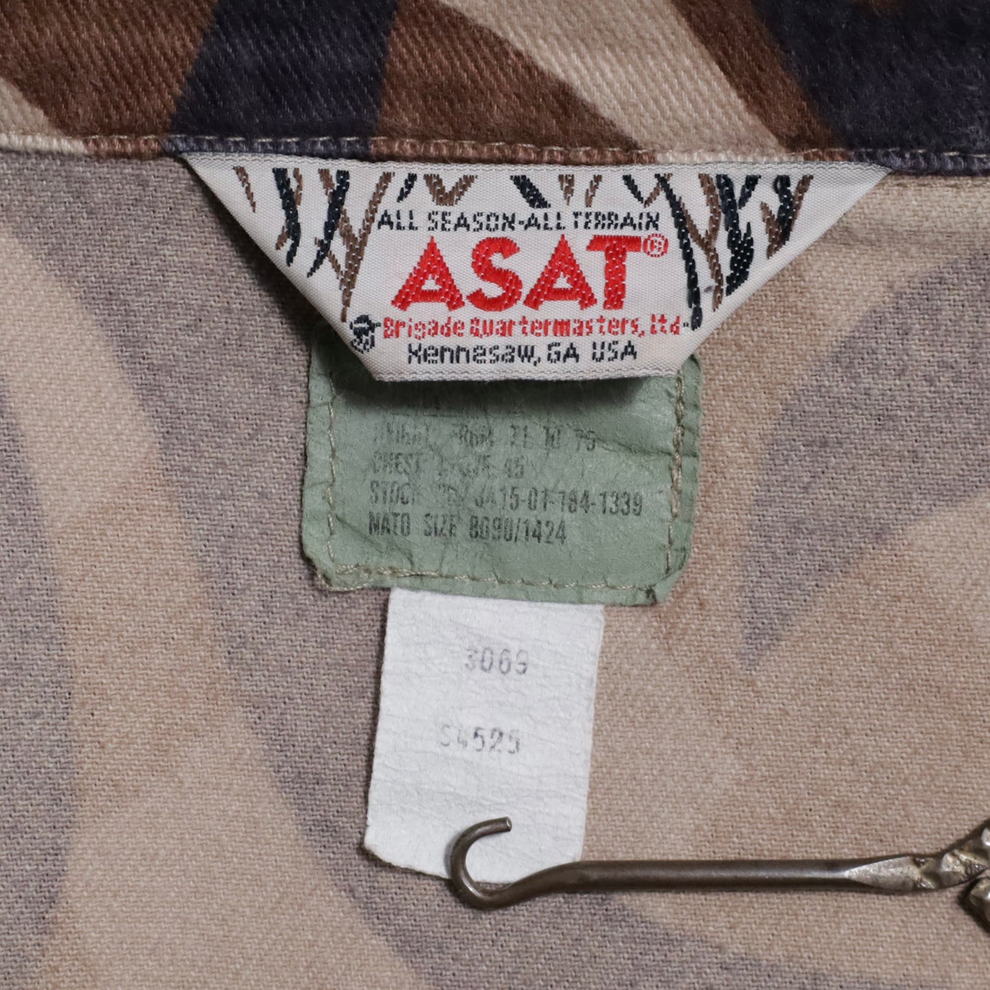 ASAT TRIBAL PATTERN CAMO 2-POCKET JACKET (LARGE-LONG/GOOD CONDITION)