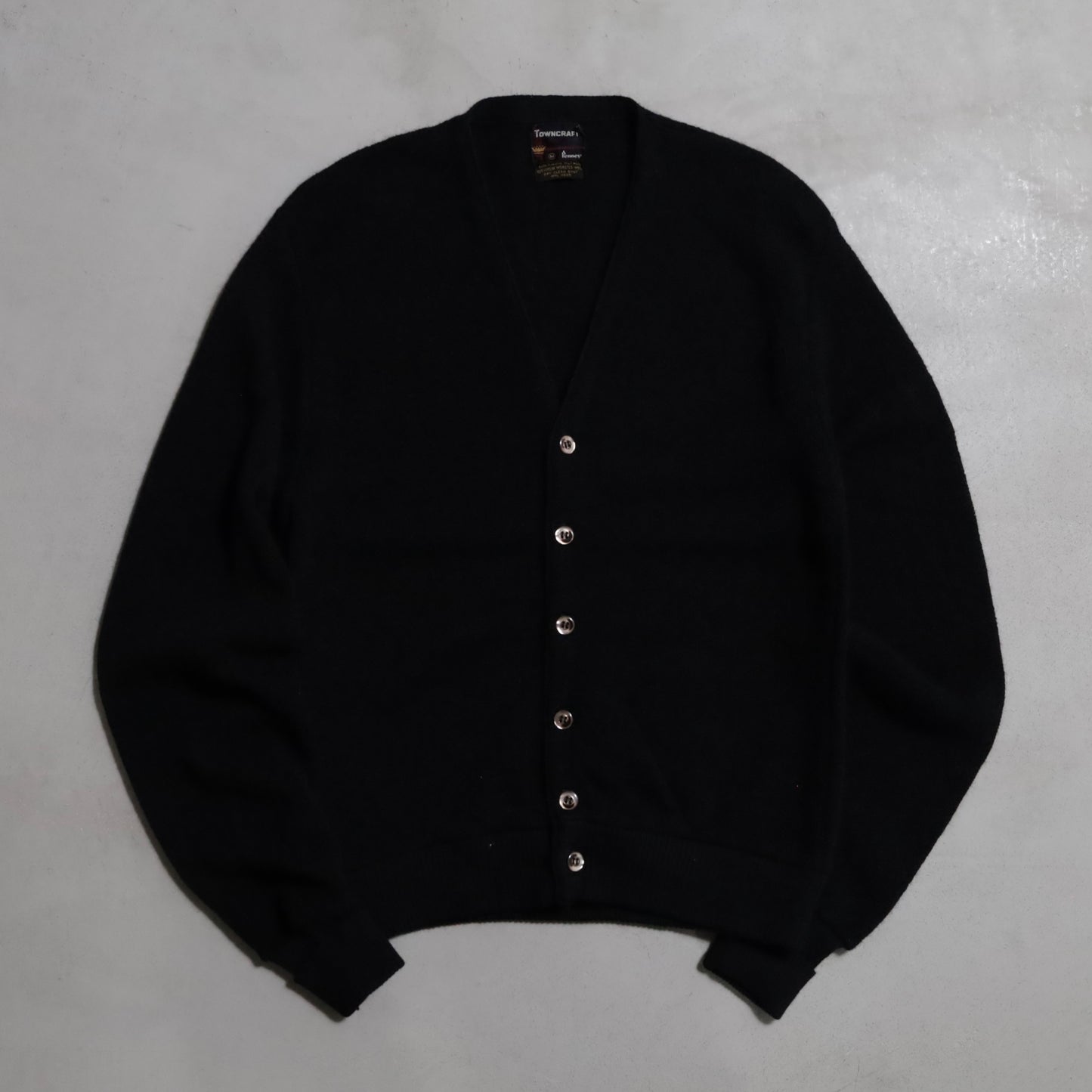TOWNCRAFT BLACK ALPACA CARDIGAN (MEDIUM/GOOD CONDITION)