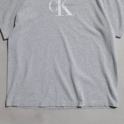 CALVIN KLEIN ROGO T-SHIRT (XLARGE/GOOD CONDITION)