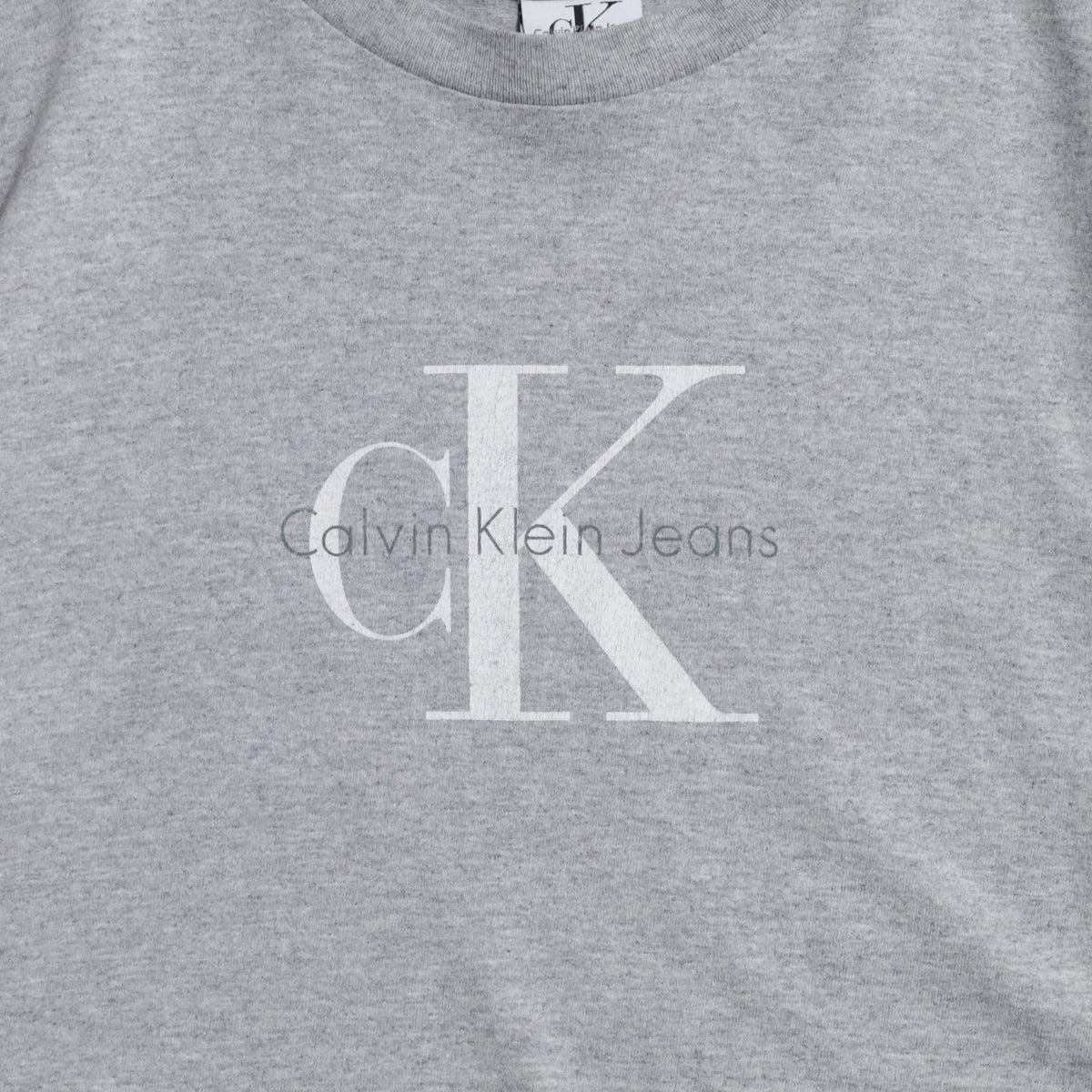 CALVIN KLEIN ROGO T-SHIRT (XLARGE/GOOD CONDITION)