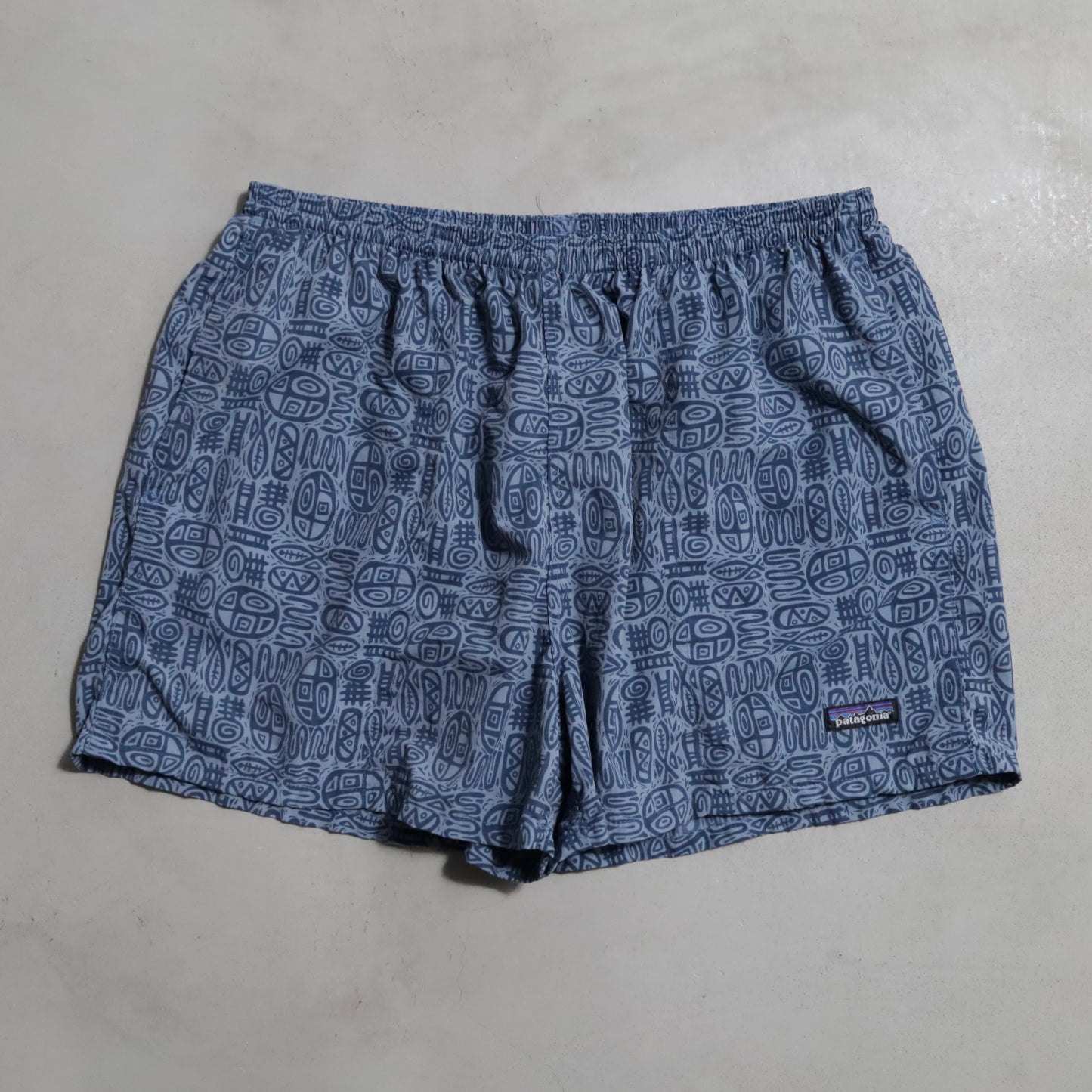 PATAGONIA BAGGIES SHORTS (XLARGE/GOOD CONDITION)