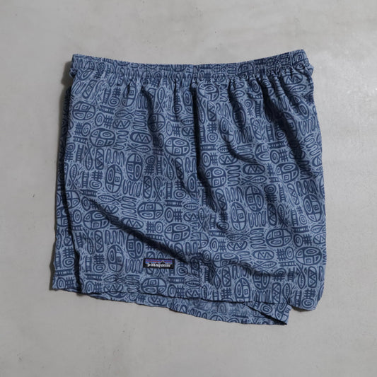 PATAGONIA BAGGIES SHORTS (XLARGE/GOOD CONDITION)