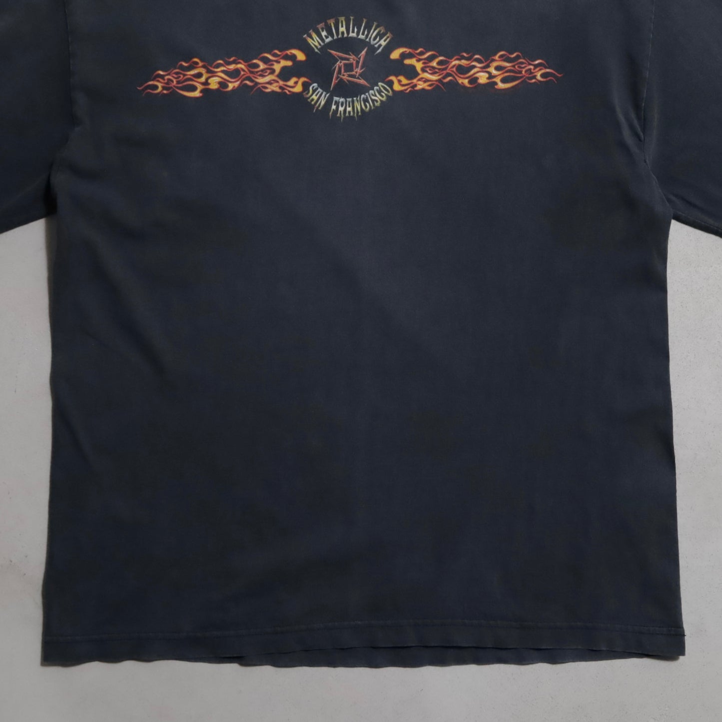 METALLICA "SAN FRANCISCO" MUSIC L/S T-SHIRT (FLAME PATTERN/XLARGE/GOOD CONDITION)
