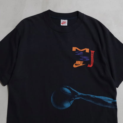 NIKE MICHAEL JORDAN T-SHIRT (MEDIUM/GOOD CONDITION)