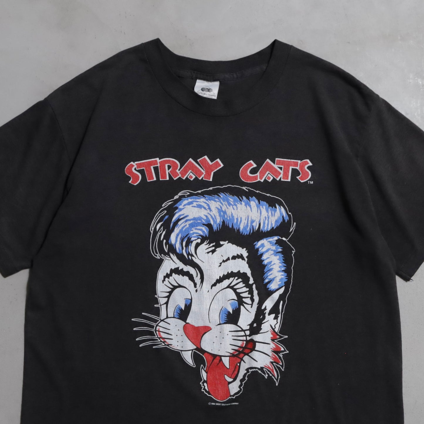 STRAY CATS "BLAST OFF TOUR"  MUSIC T-SHIRT (XLARGE/GOOD CONDITION)