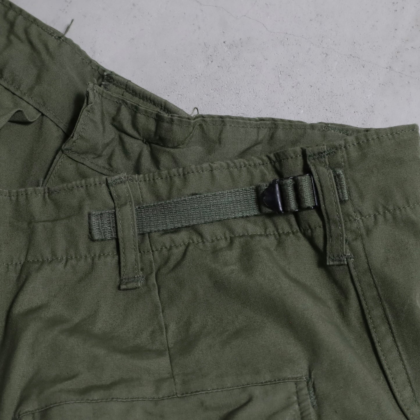 U.S.ARMY JUNGLE FATIGUE PANTS 3RD TYPE (MEDIUM-SHORT/MINT CONDITION)