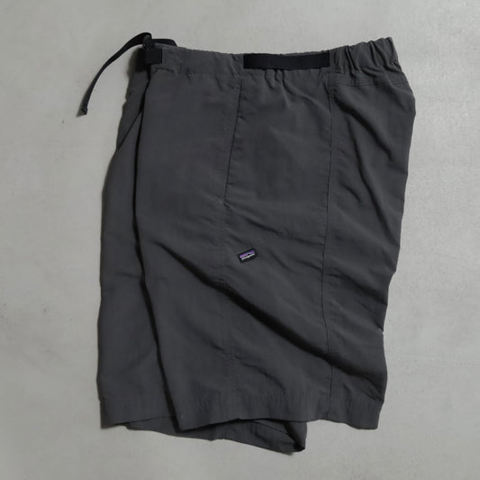 PATAGONIA GI III NYLON SHORTS (LARGE/GOOD CONDITION)