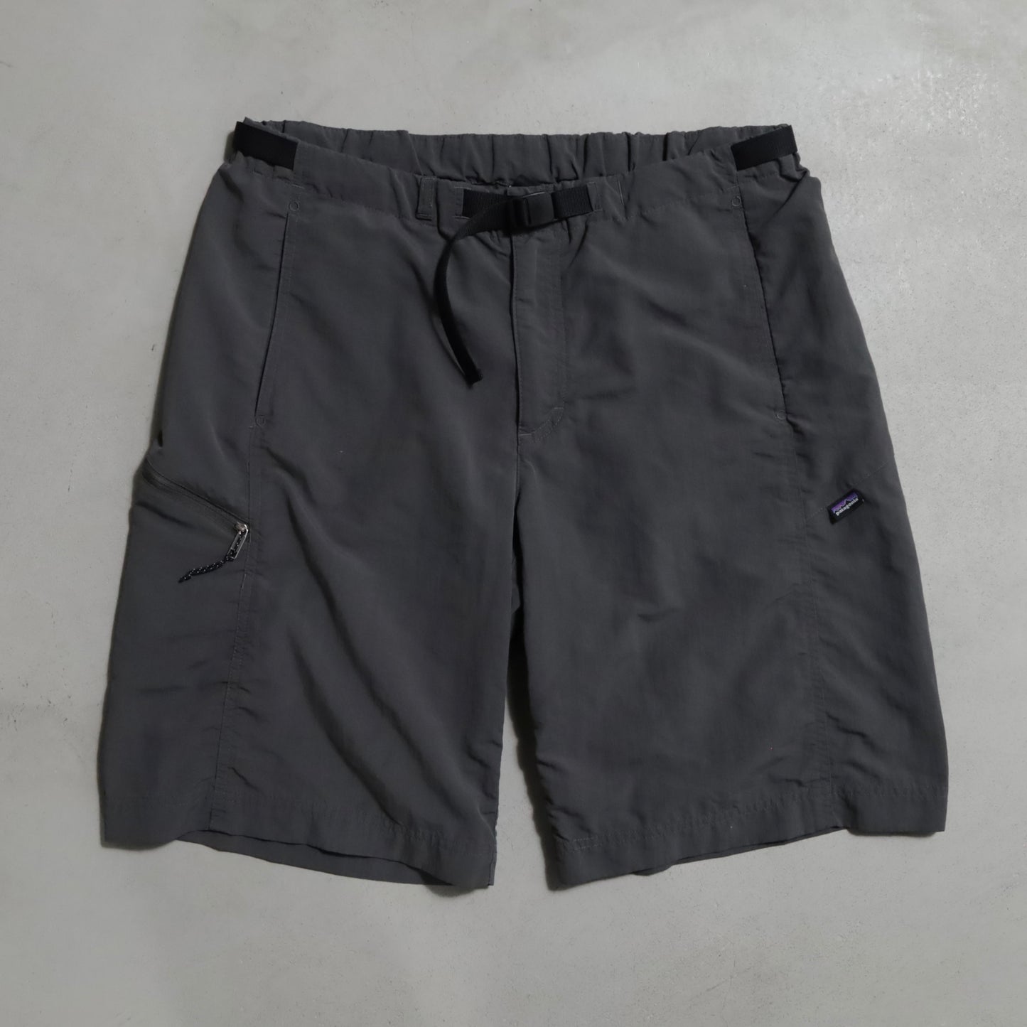 PATAGONIA GI III NYLON SHORTS (LARGE/GOOD CONDITION)