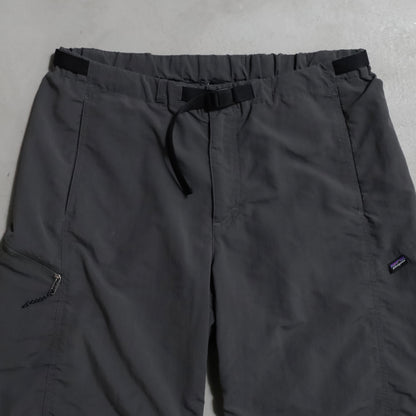 PATAGONIA GI III NYLON SHORTS (LARGE/GOOD CONDITION)