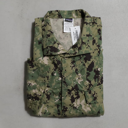 DEAD STOCK PATAGONIA MARS LEVEL 9 TEMPERATE BLOUSE (MEDIUM/REGULAR)