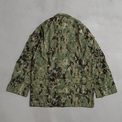 DEAD STOCK PATAGONIA MARS LEVEL 9 TEMPERATE BLOUSE (MEDIUM/REGULAR)