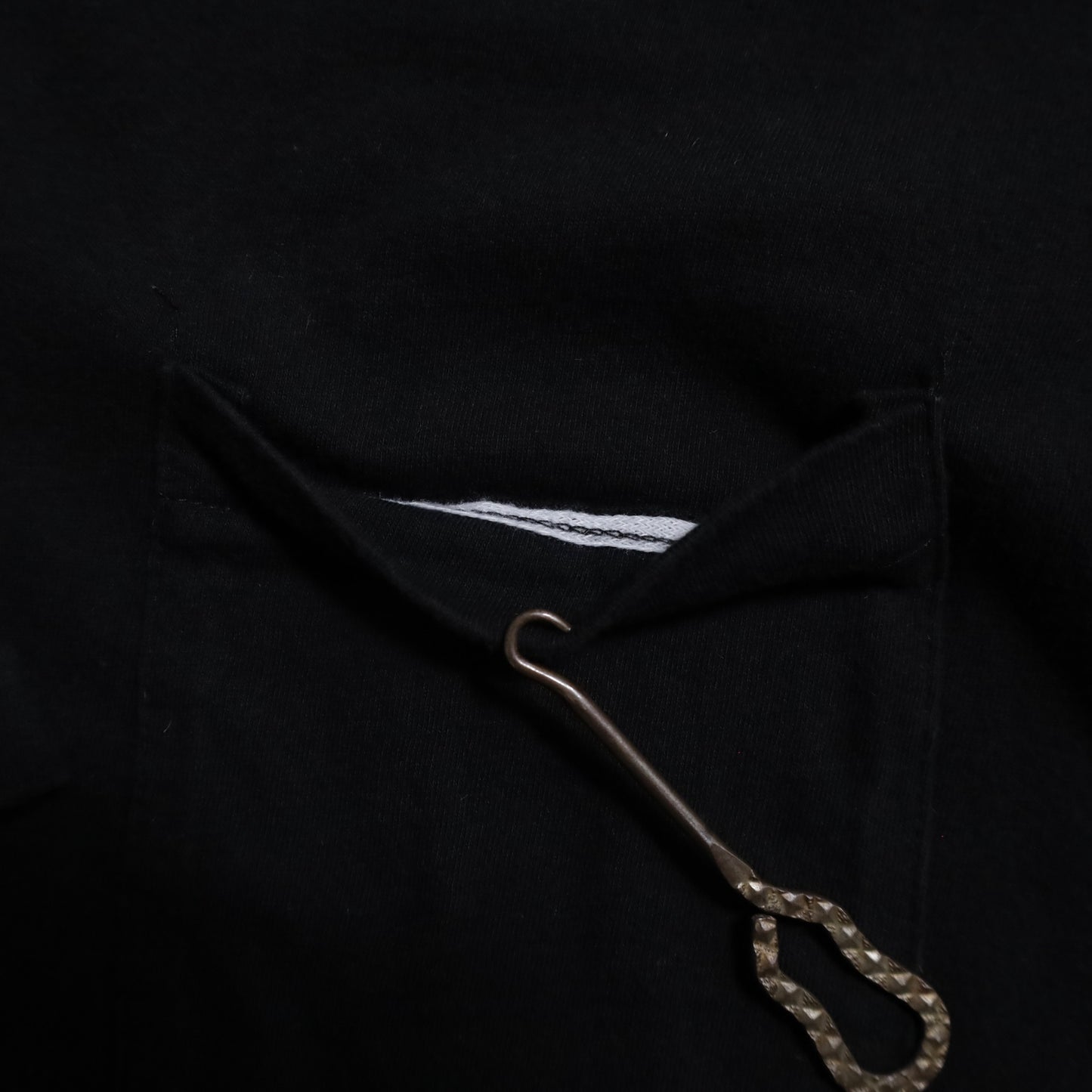 BVD BLACK PLAIN T-SHIRT (ONE POCKET/XLARGE/GOOD CONDITION)