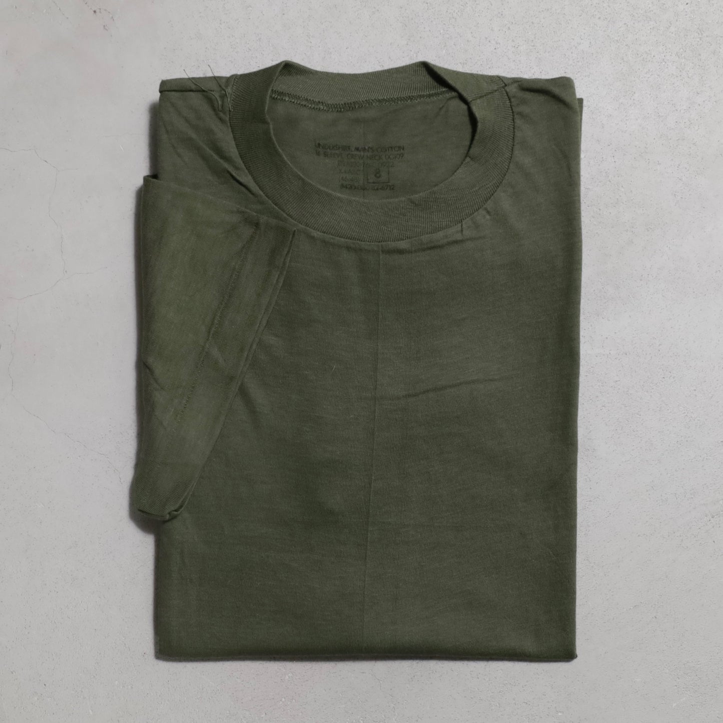 DEAD STOCK U.S.MILITARY COTTON UNDERSHIRT (XLARGE 46-48)