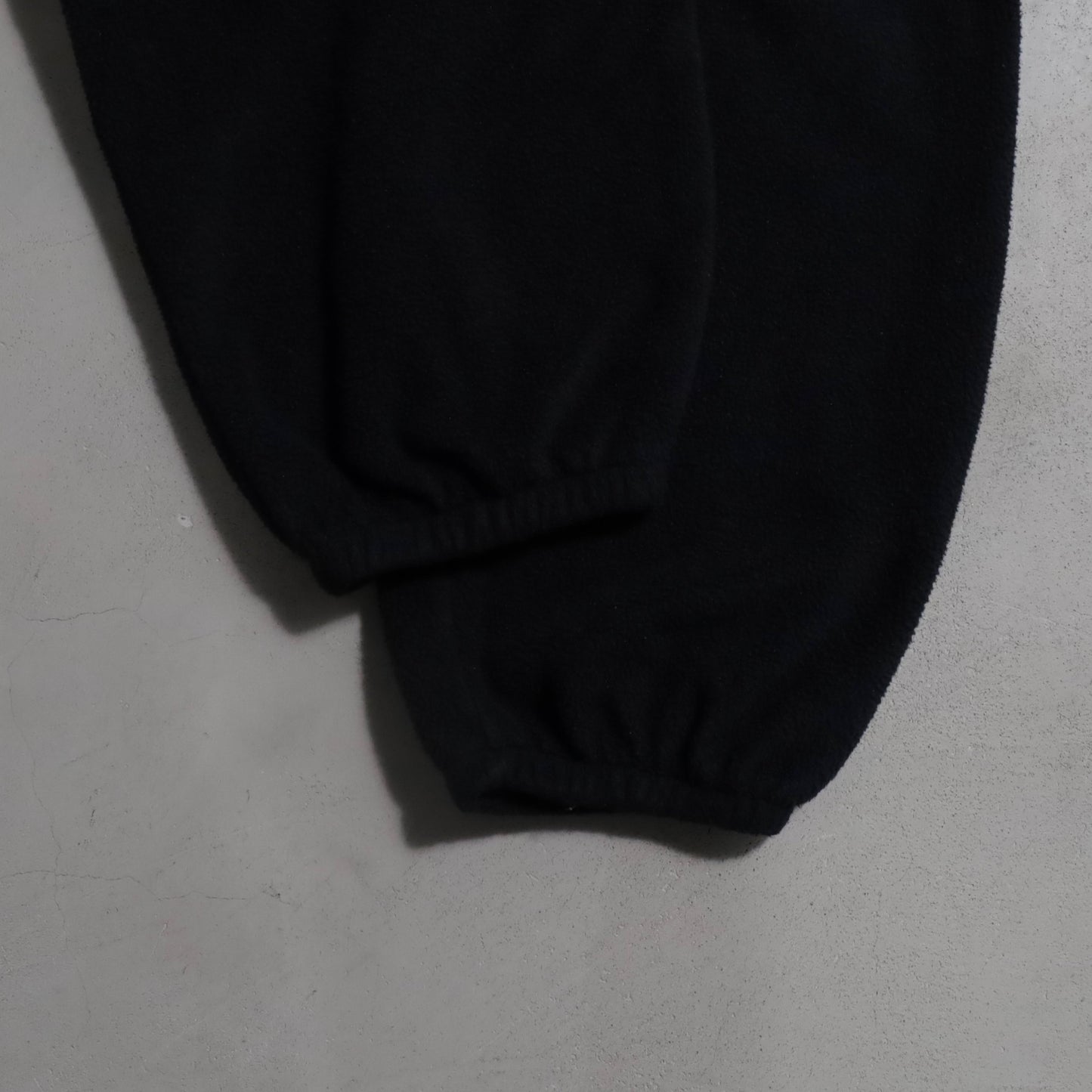 EDDIE BAUER BLACK FLEECE PANTS (GOOD CONDITION/LARGE)