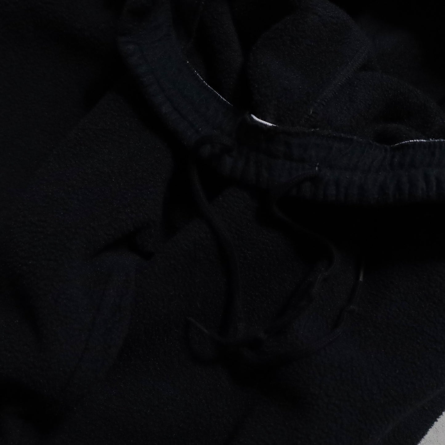EDDIE BAUER BLACK FLEECE PANTS (GOOD CONDITION/LARGE)