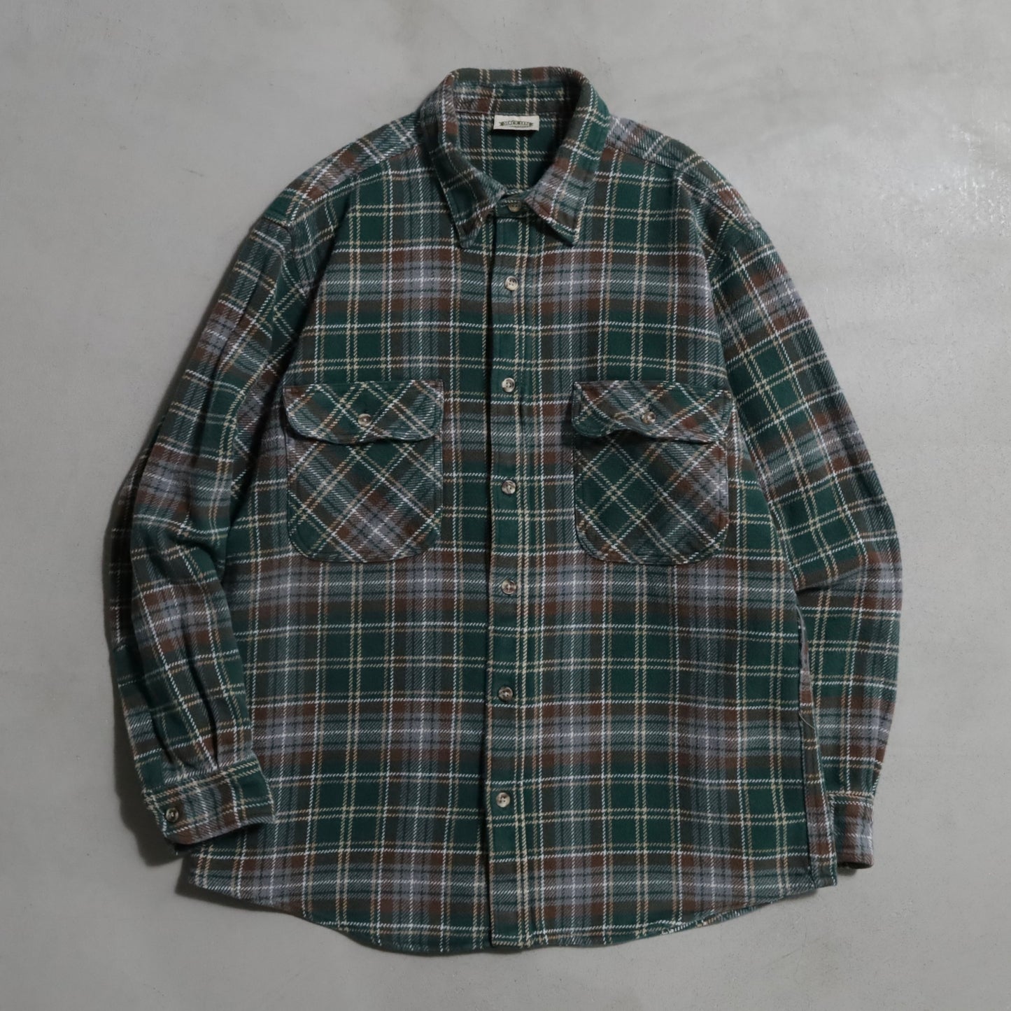 FIVEBROTHER PLAID HEAVY FLANNEL SHIRT (LARGE/GOOD CONDITION)