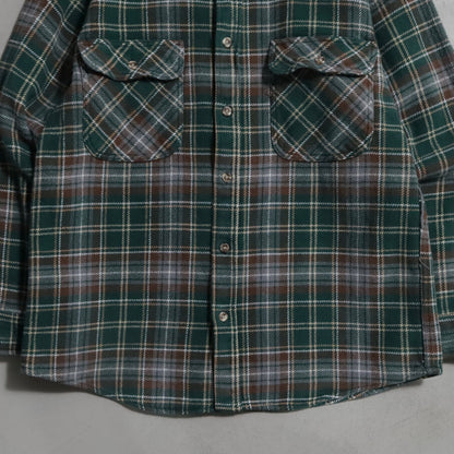 FIVEBROTHER PLAID HEAVY FLANNEL SHIRT (LARGE/GOOD CONDITION)